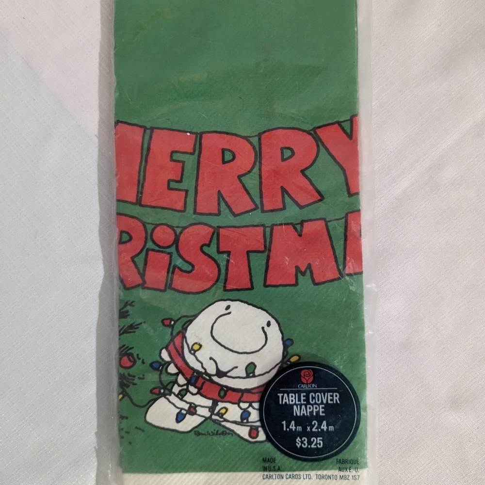 VTG sealed Ziggy Merry Christmas paper Table Cover Carlton